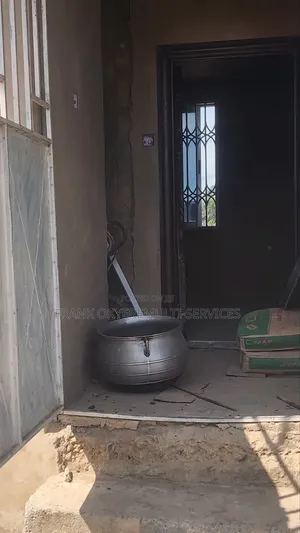 1bdrm Apartment in Pokuase for rent