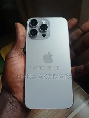 Apple iPhone 15 Pro Max 256 GB Gold