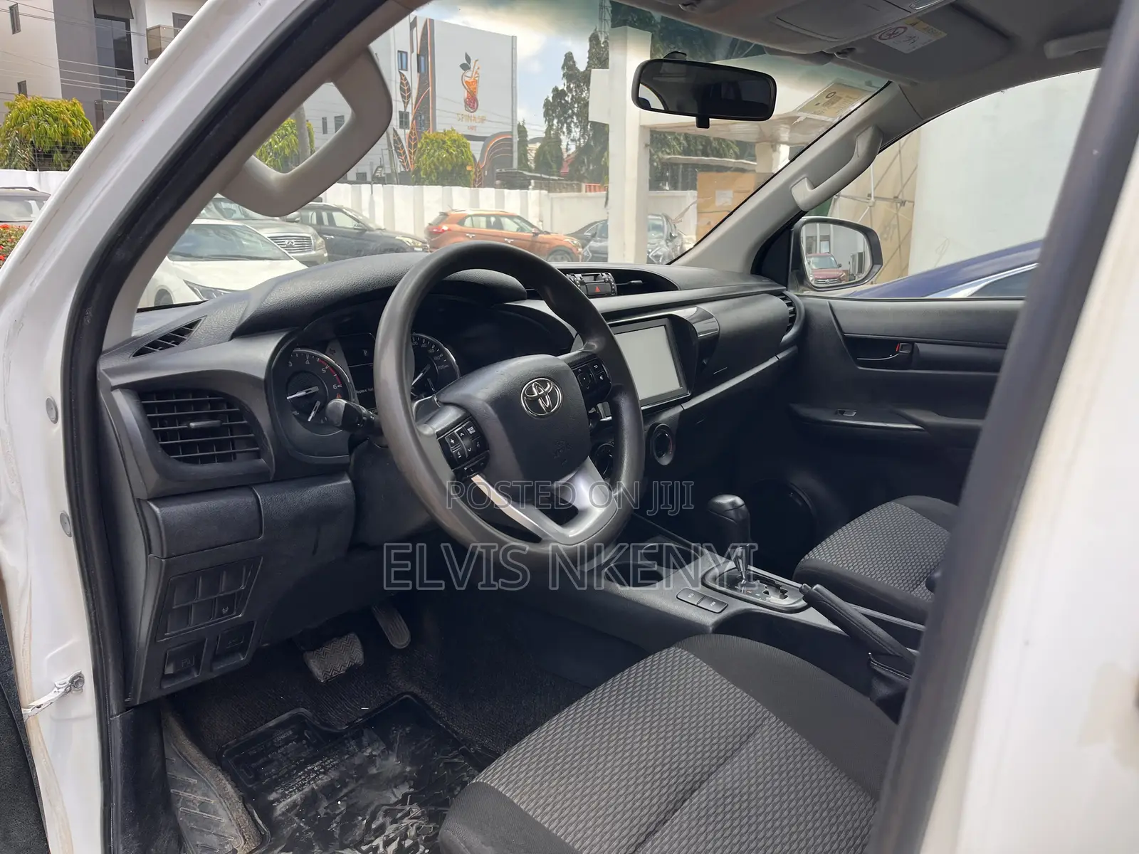 Toyota Hilux Revo Double Cab Deisel 2.8 AWD 2022 White