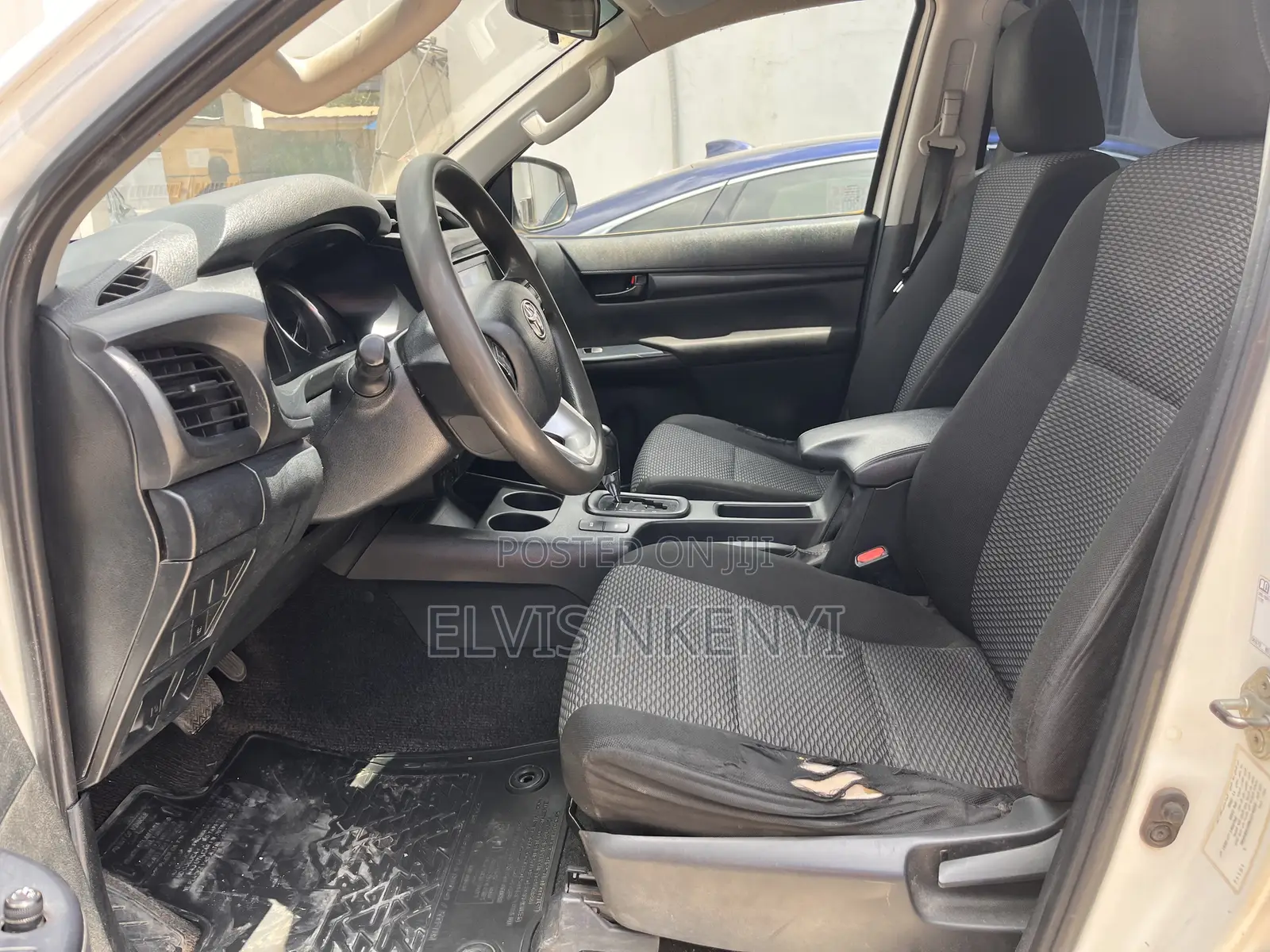Toyota Hilux Revo Double Cab Deisel 2.8 AWD 2022 White