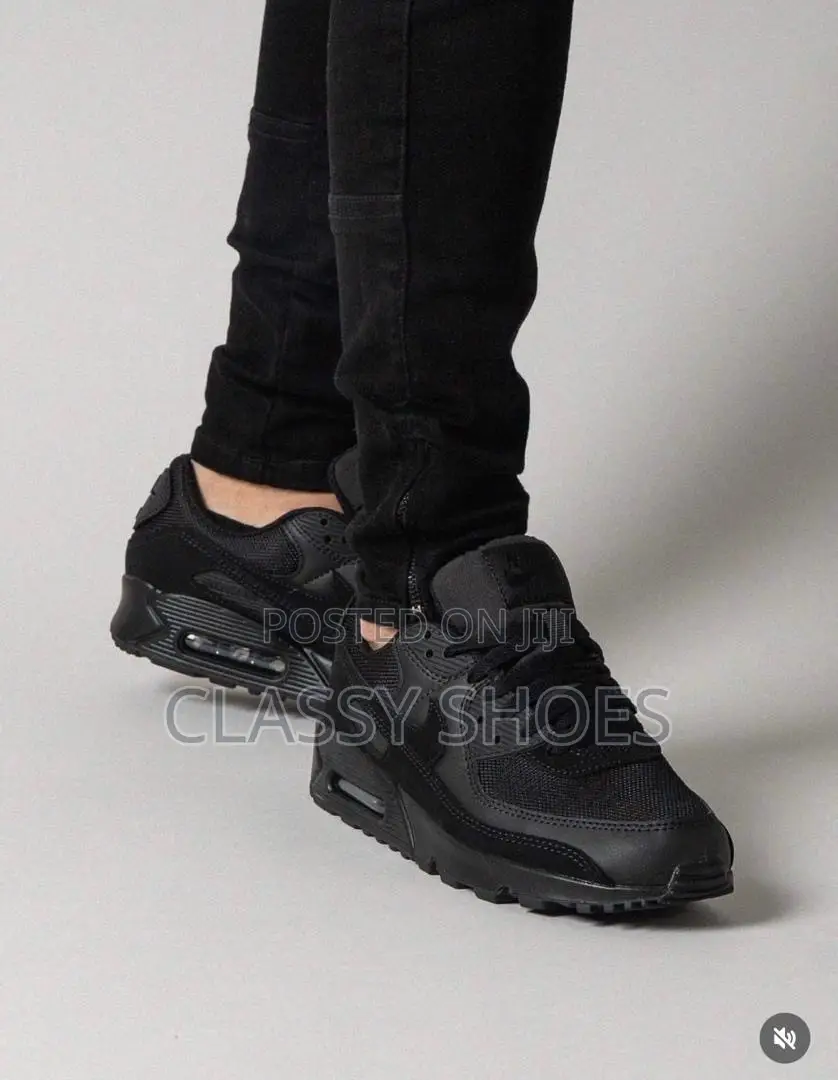 Nike Airmax All Black Edition