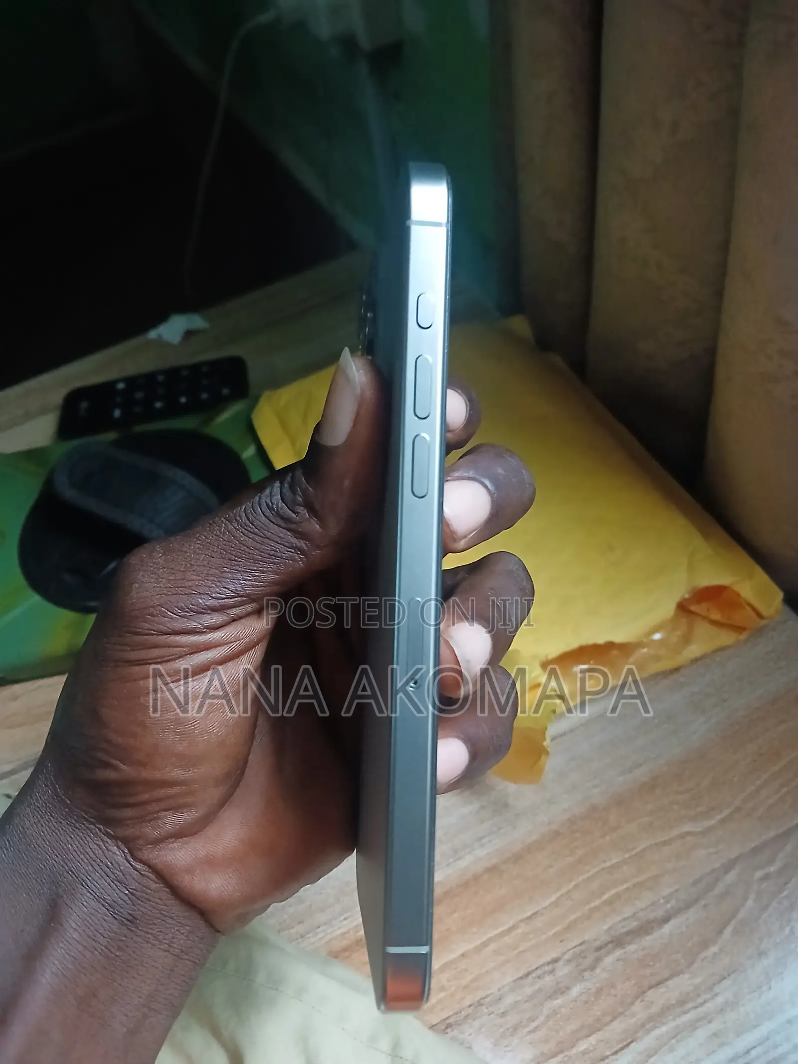 Apple iPhone 15 Pro Max 256 GB Gold