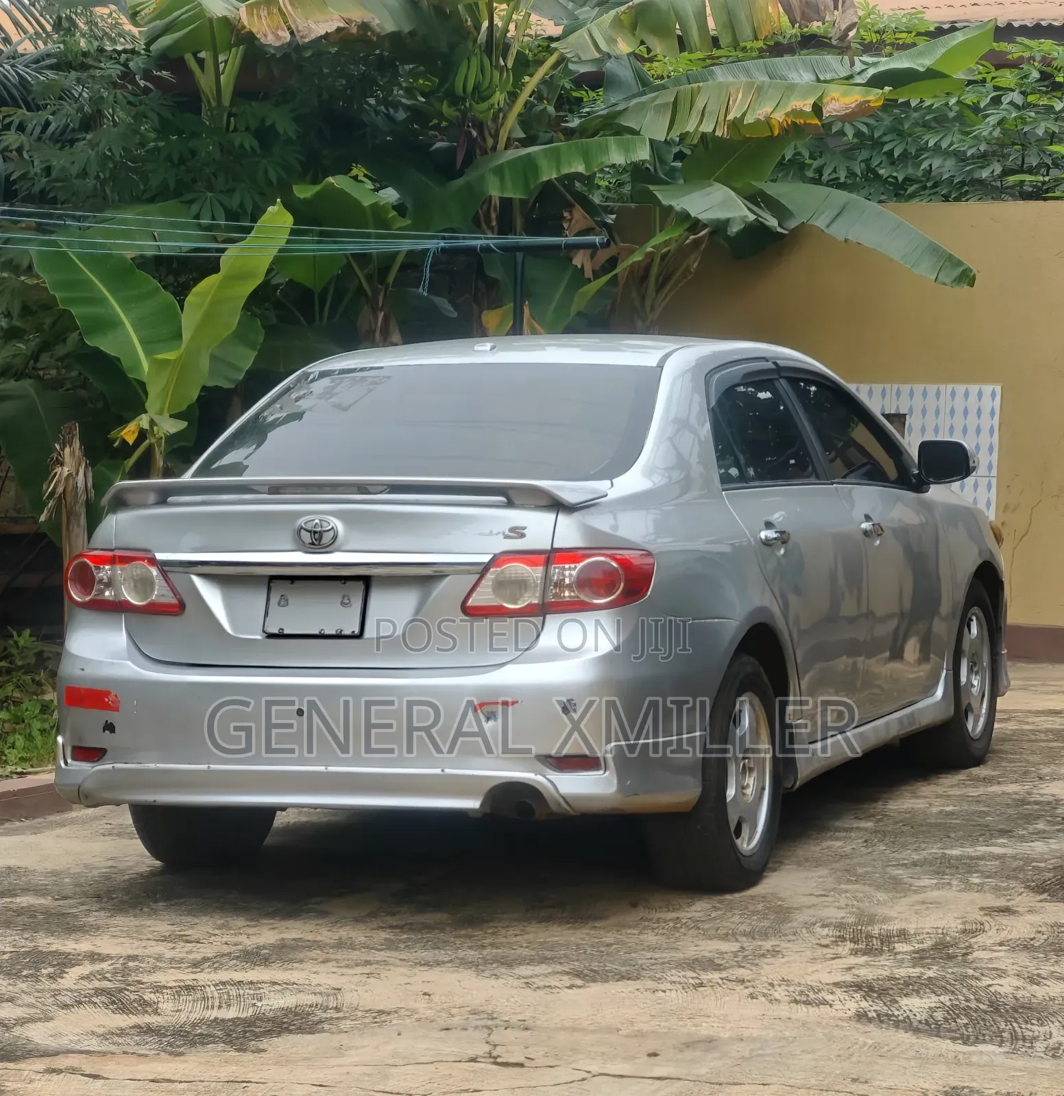 Toyota Corolla 2013 Silver