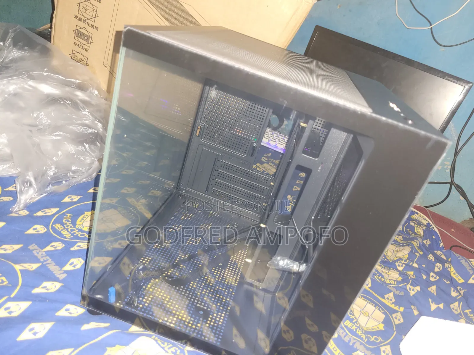 Sea View Glass Case