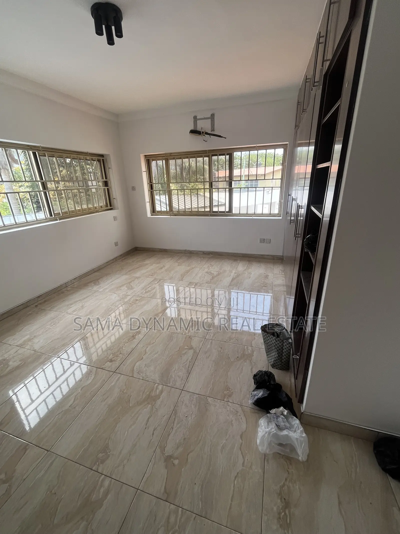 5bdrm House in Labone for rent