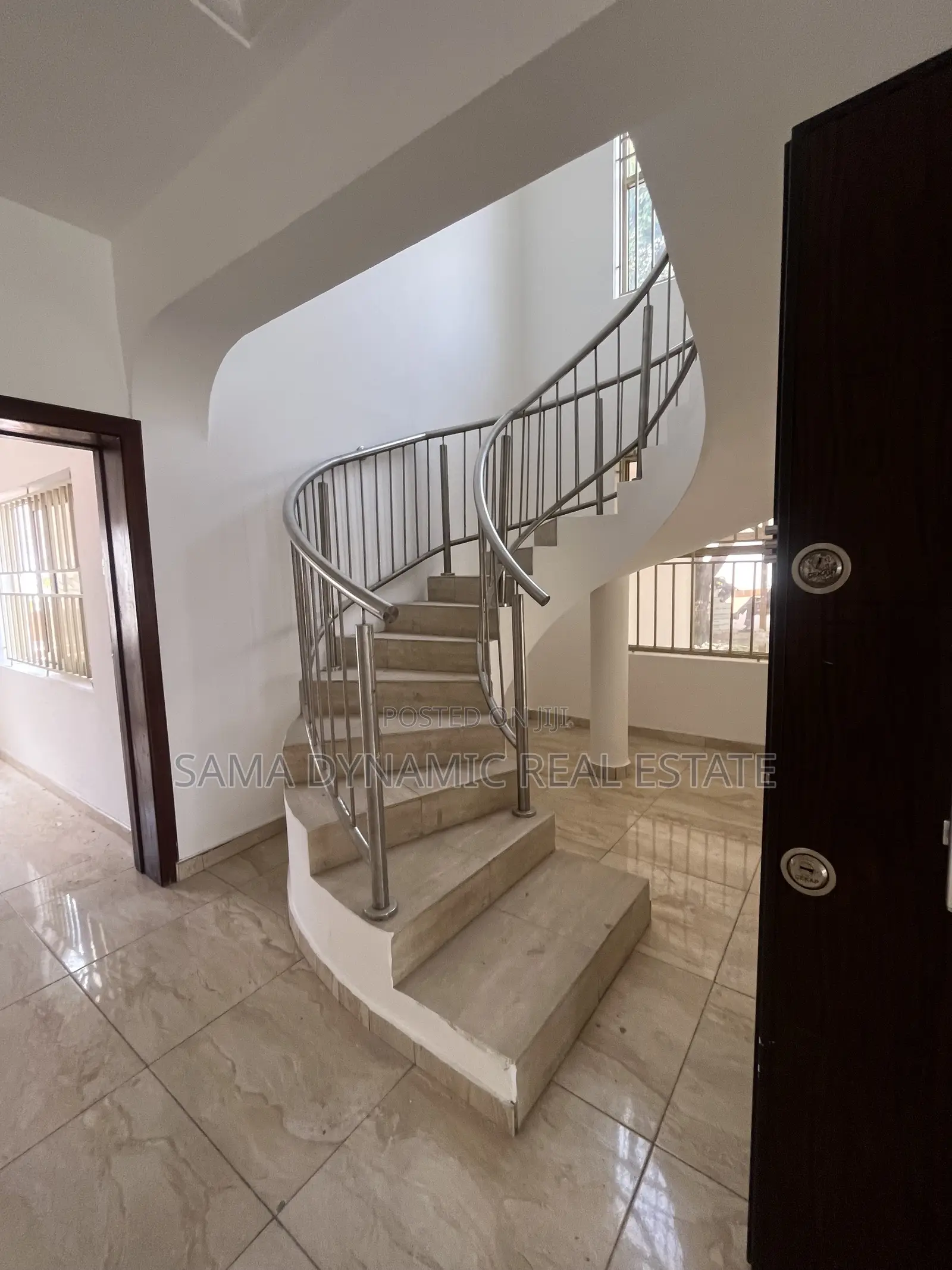 5bdrm House in Labone for rent