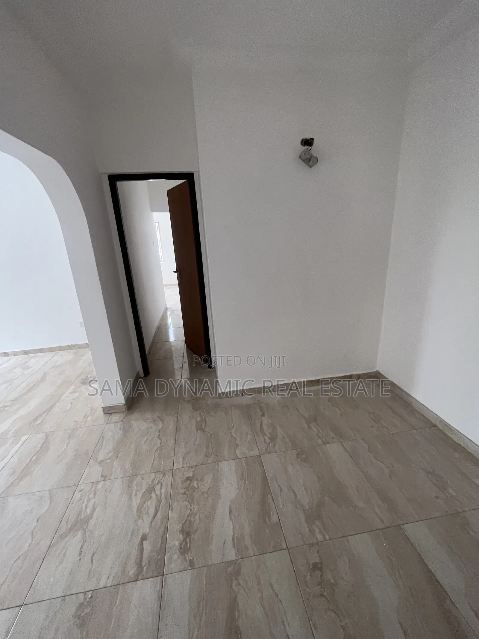 5bdrm House in Labone for rent
