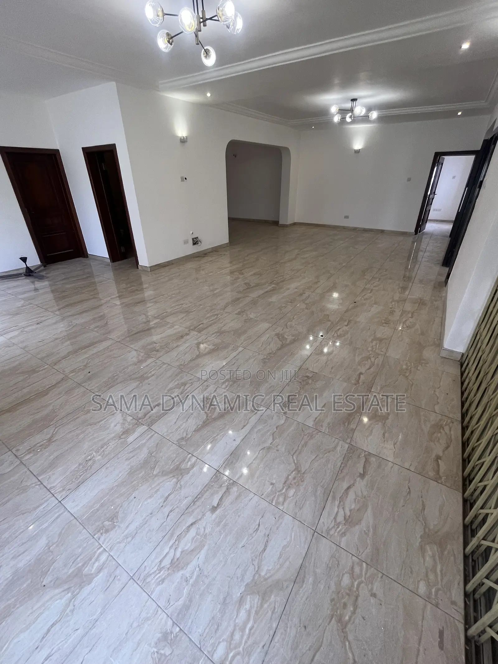 5bdrm House in Labone for rent
