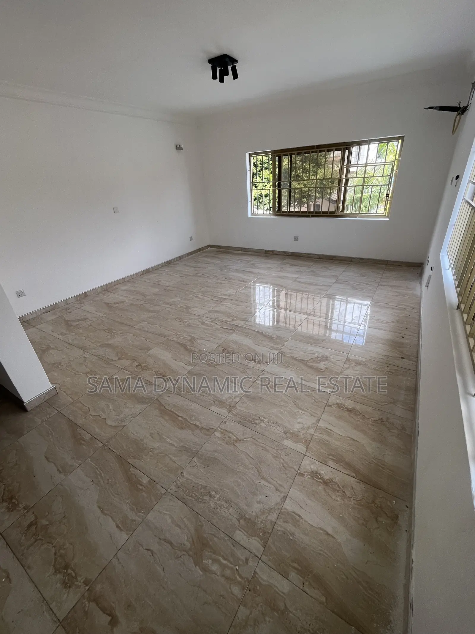5bdrm House in Labone for rent