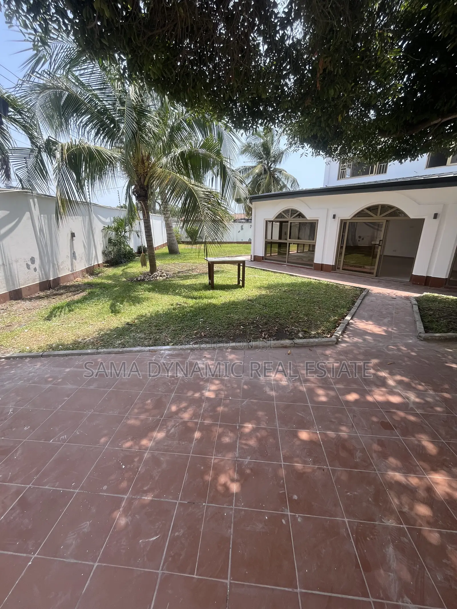5bdrm House in Labone for rent