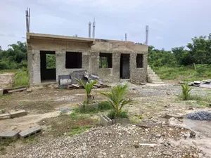 1bdrm Apartment in Tarkwa Samahu for sale