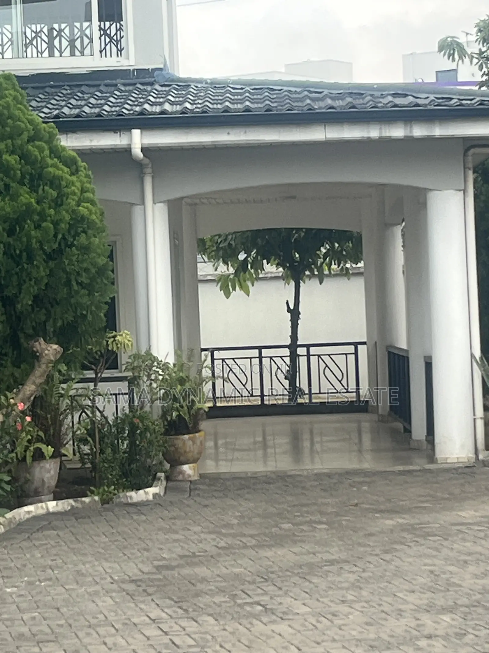 5bdrm House in Labone for rent
