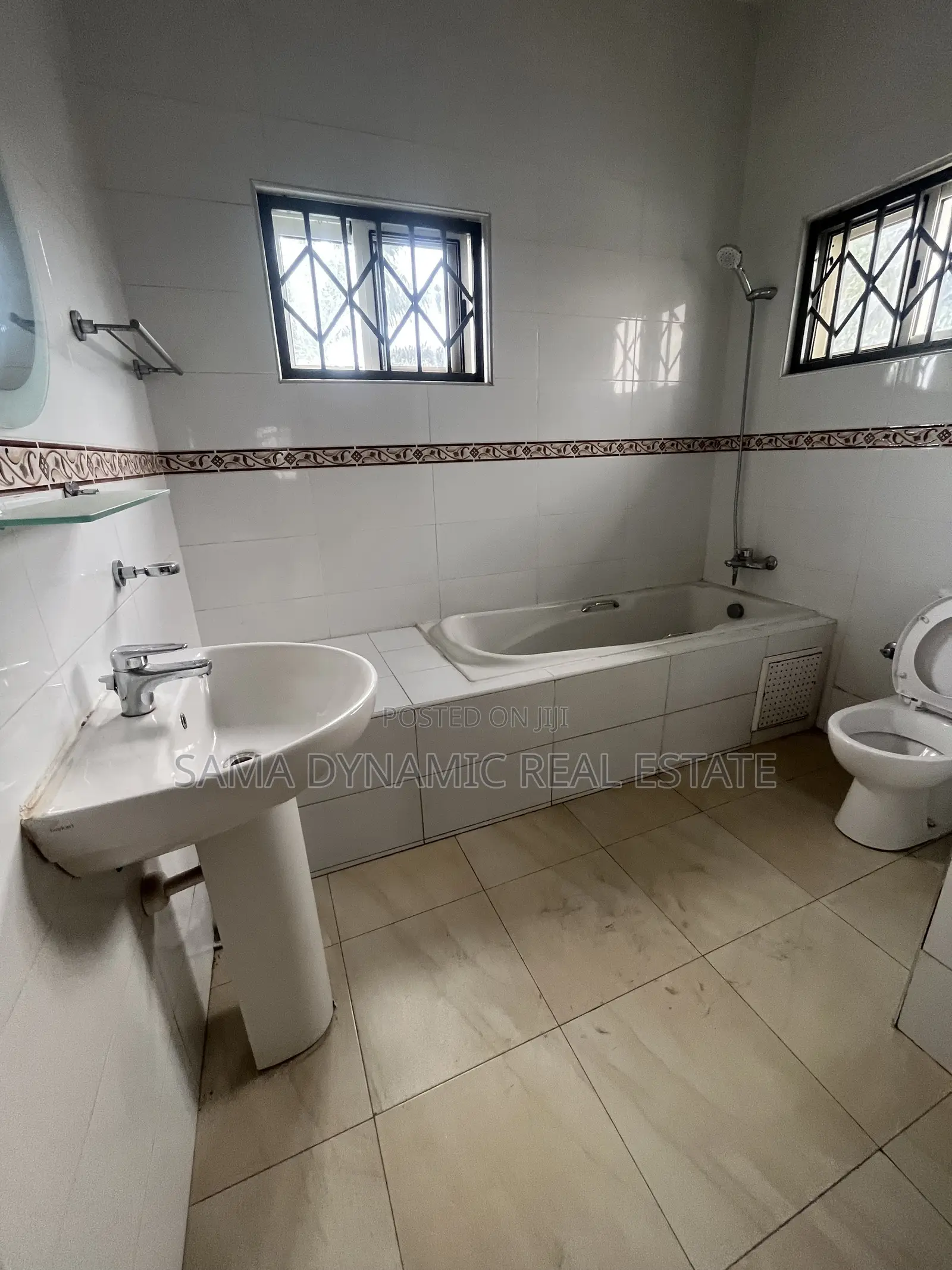 5bdrm House in Labone for rent