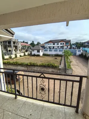12bdrm Block of Flats in Tarkwa Akyimpim for rent