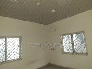 Mini Flat in Ike Property, Lashibi for rent