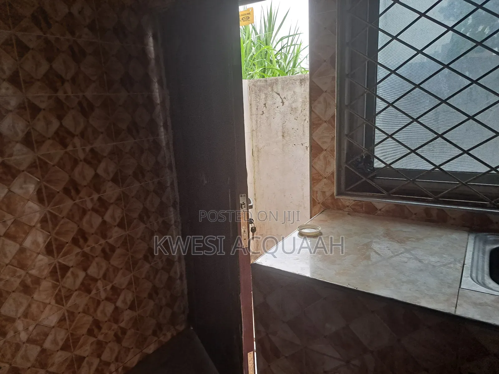 Mini Flat in Ike Property, Lashibi for rent