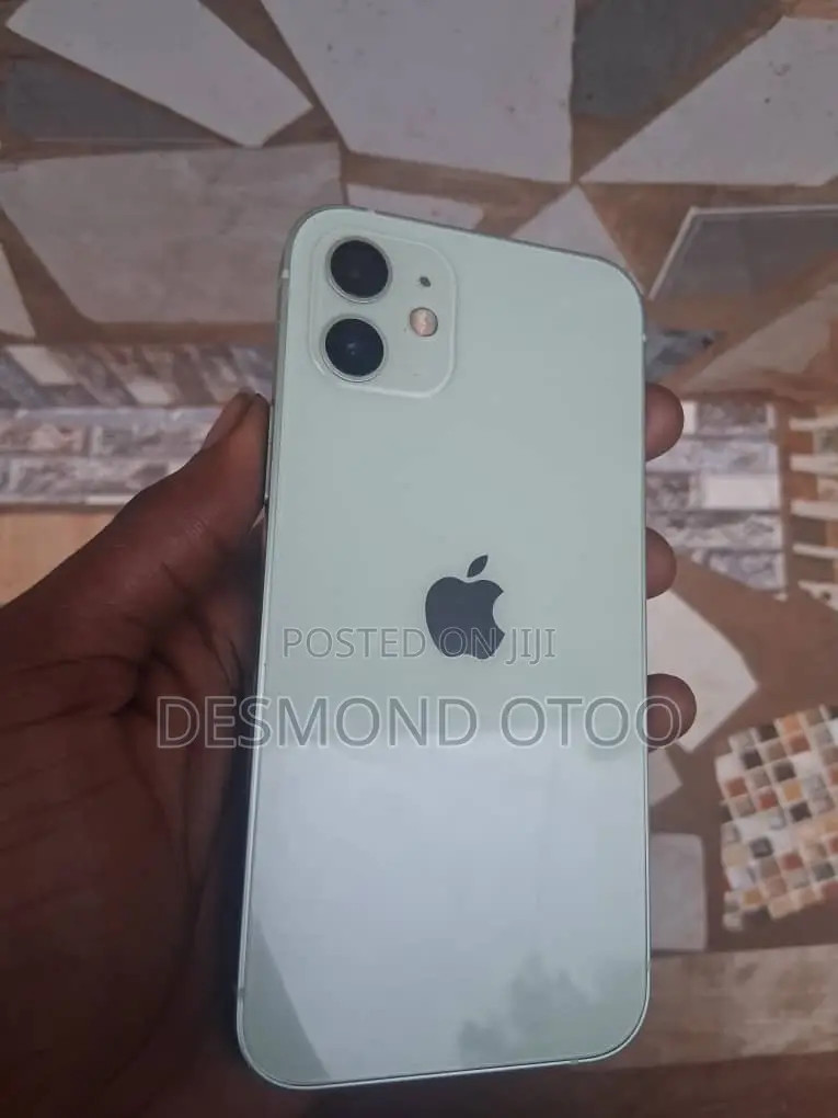 New Apple iPhone 12 128 GB White