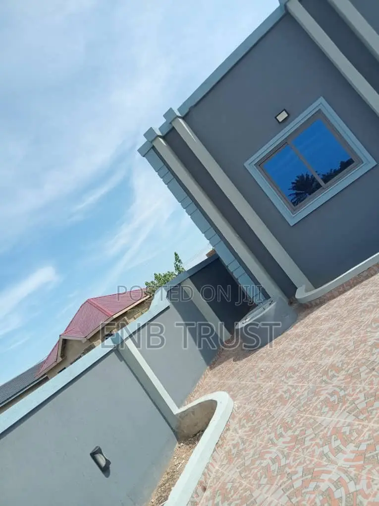 3bdrm House in Ofankor Kasoa, Opeikuma for sale
