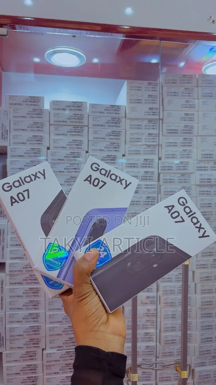 New Samsung Galaxy A07 4G 64 GB Black