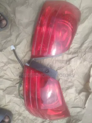Nissan Rogue Trail Light