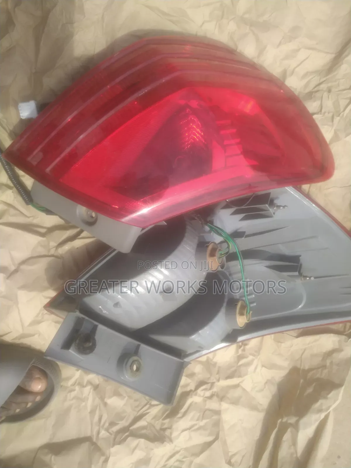 Nissan Rogue Trail Light