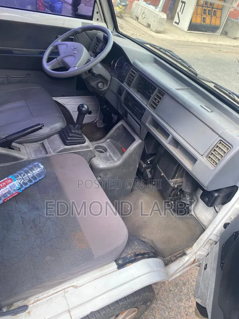 Kia Towner 0.8 2002 White