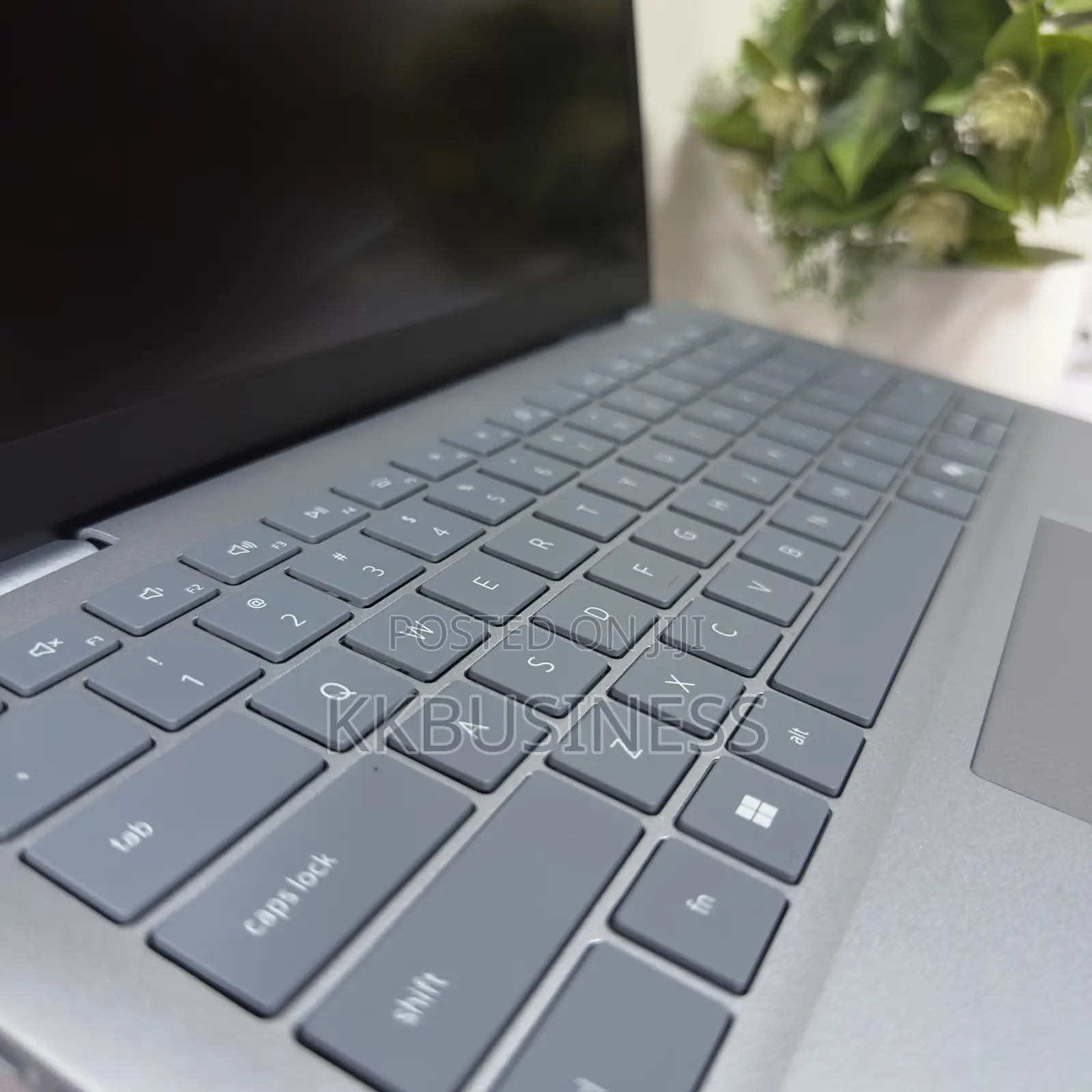 New Laptop Dell 32GB Intel Core Ultra 7 SSD 1T