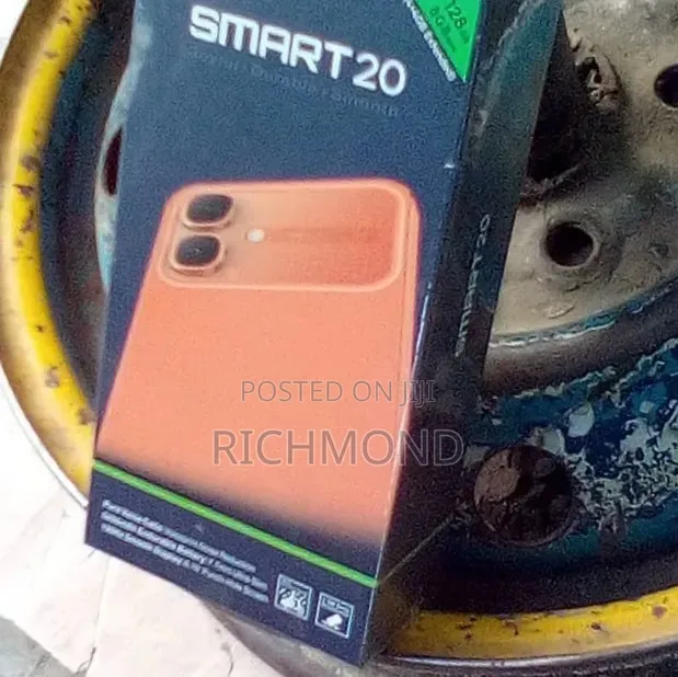New Infinix Smart 20 128 GB Gold