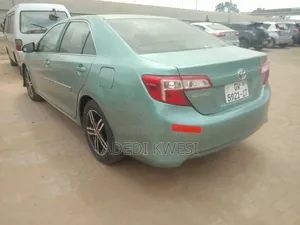 Toyota Camry SE 4dr Sedan (2.5L 4cyl 6A) 2014 Green