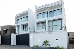 Furnished 4bdrm House in Accra Metropolitan for sale