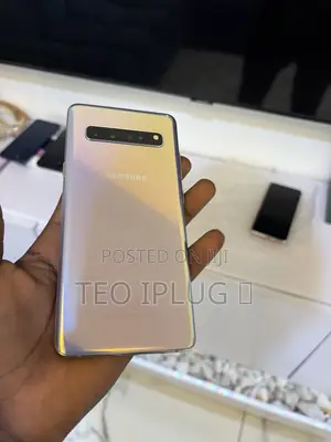 Samsung Galaxy S10 5G 256 GB Silver