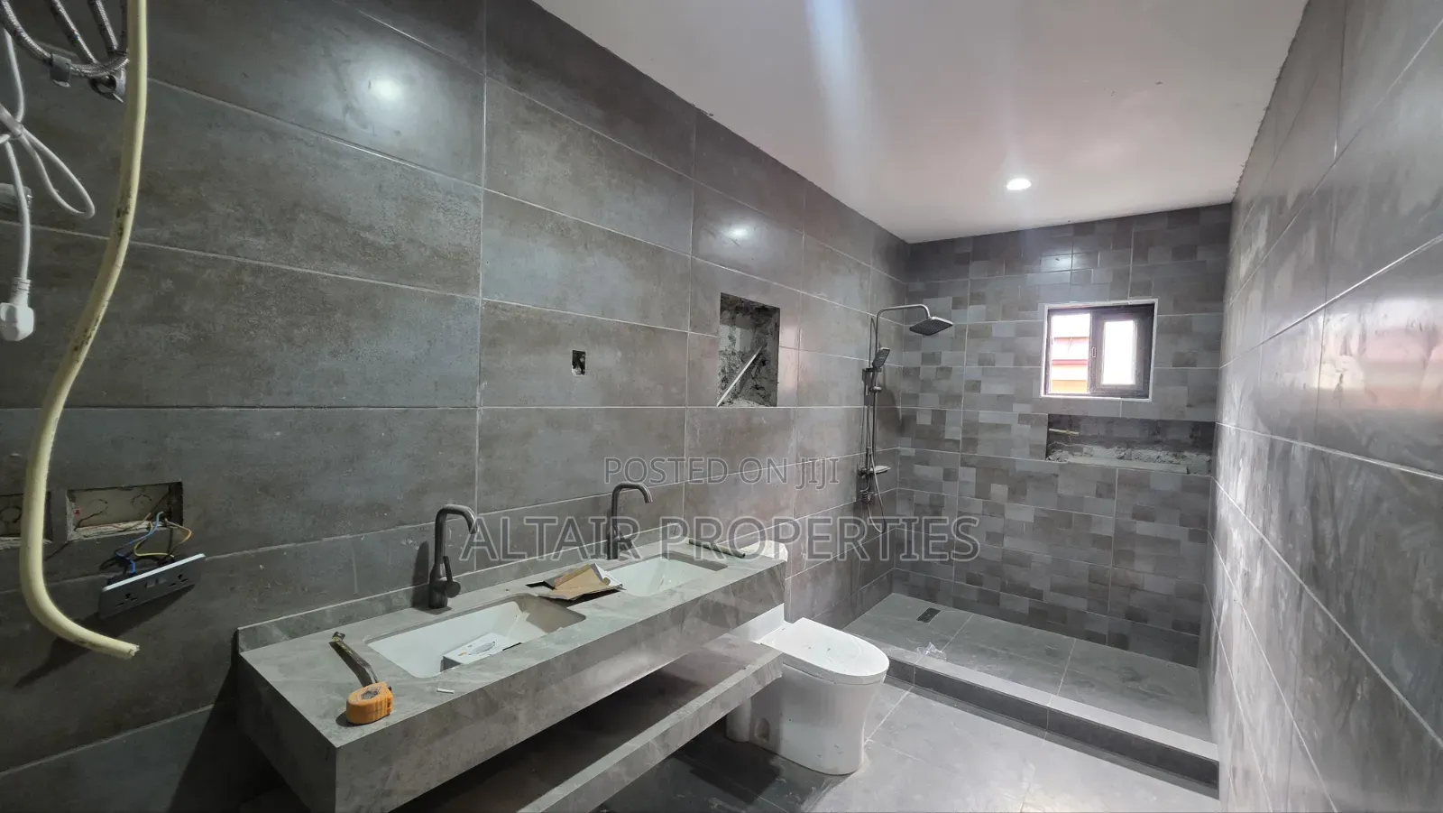 4bdrm House in Accra Metropolitan for sale