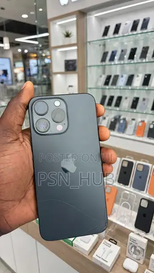 New Apple iPhone 15 Pro Max 256 GB Black