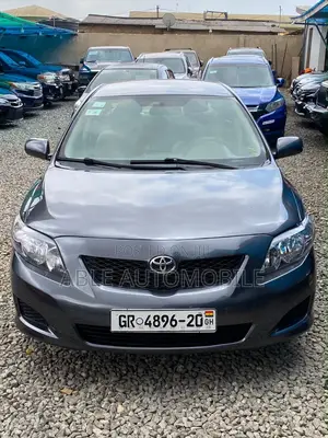 Toyota Corolla LE 4dr Sedan (1.8L 4cyl 4A) 2010 Gray