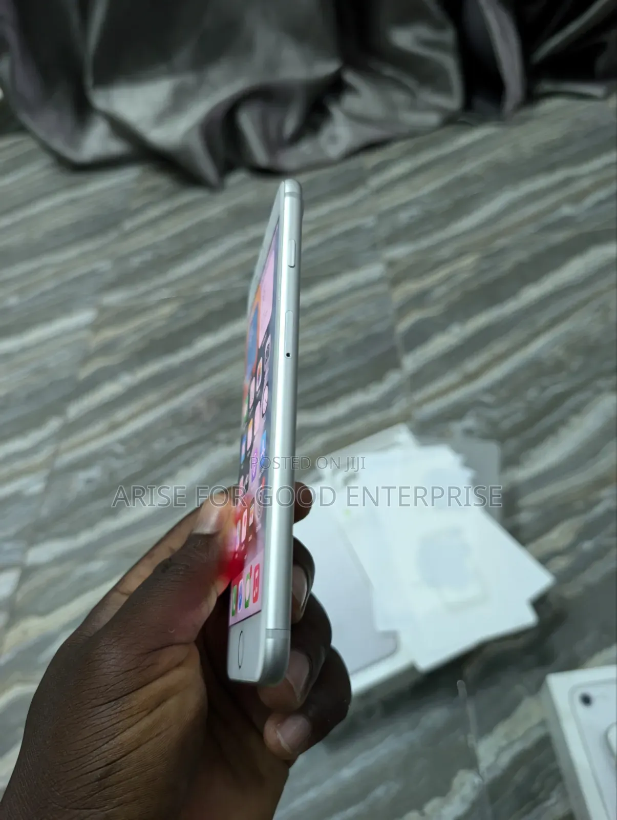 Apple iPhone 7 Plus 32 GB Silver