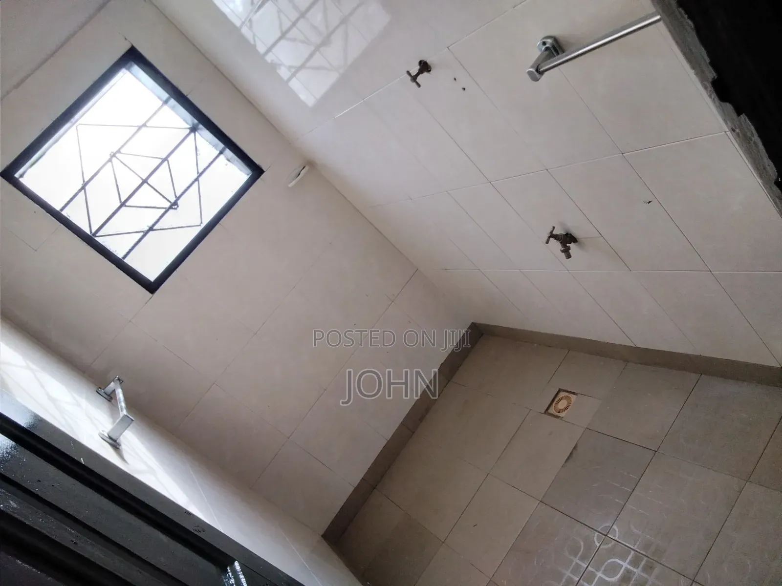 2bdrm Apartment in Survivorestates, Market for rent