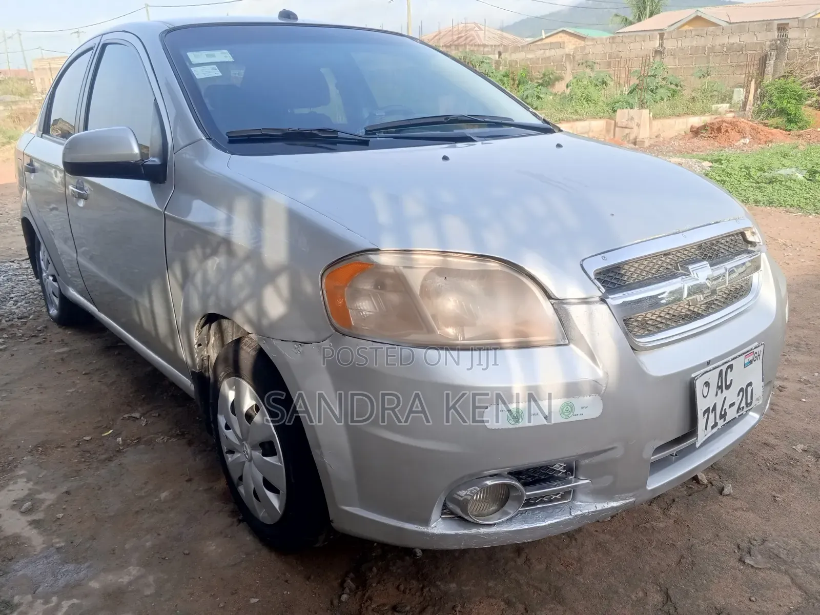Chevrolet Aveo 2012 Silver
