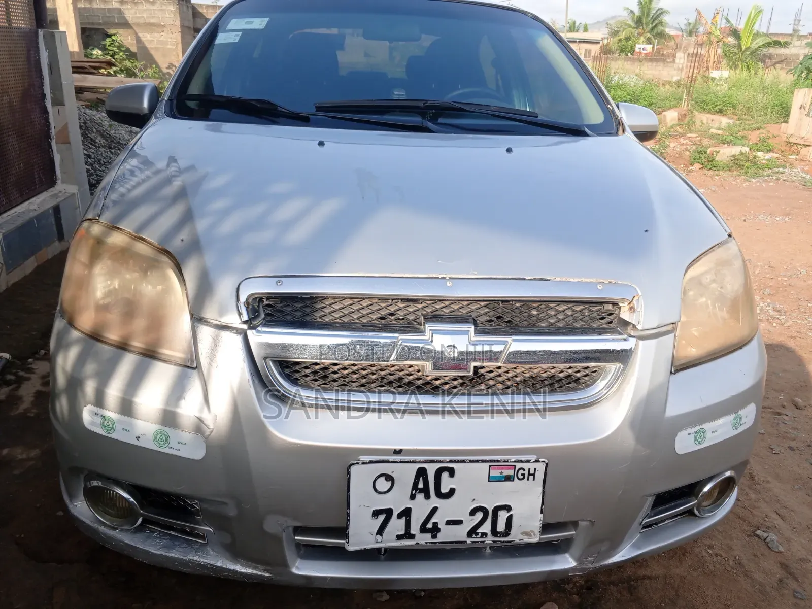 Chevrolet Aveo 2012 Silver