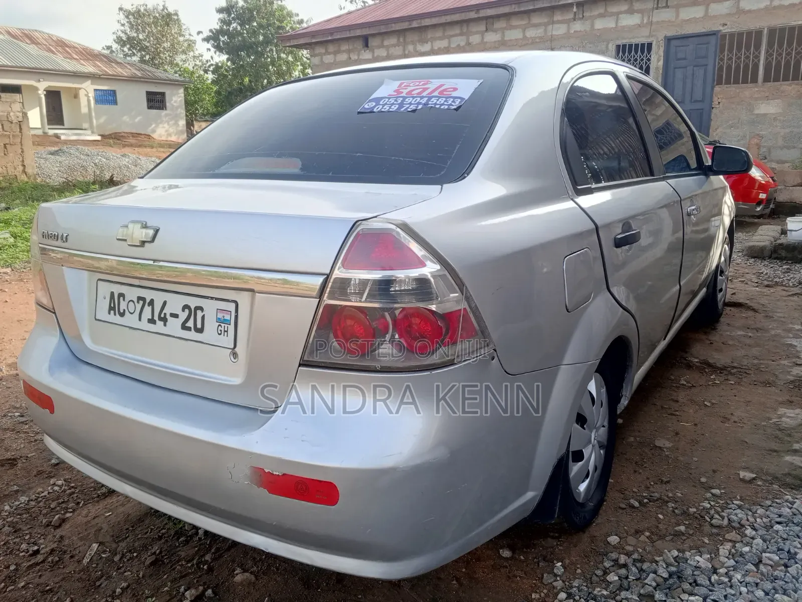 Chevrolet Aveo 2012 Silver