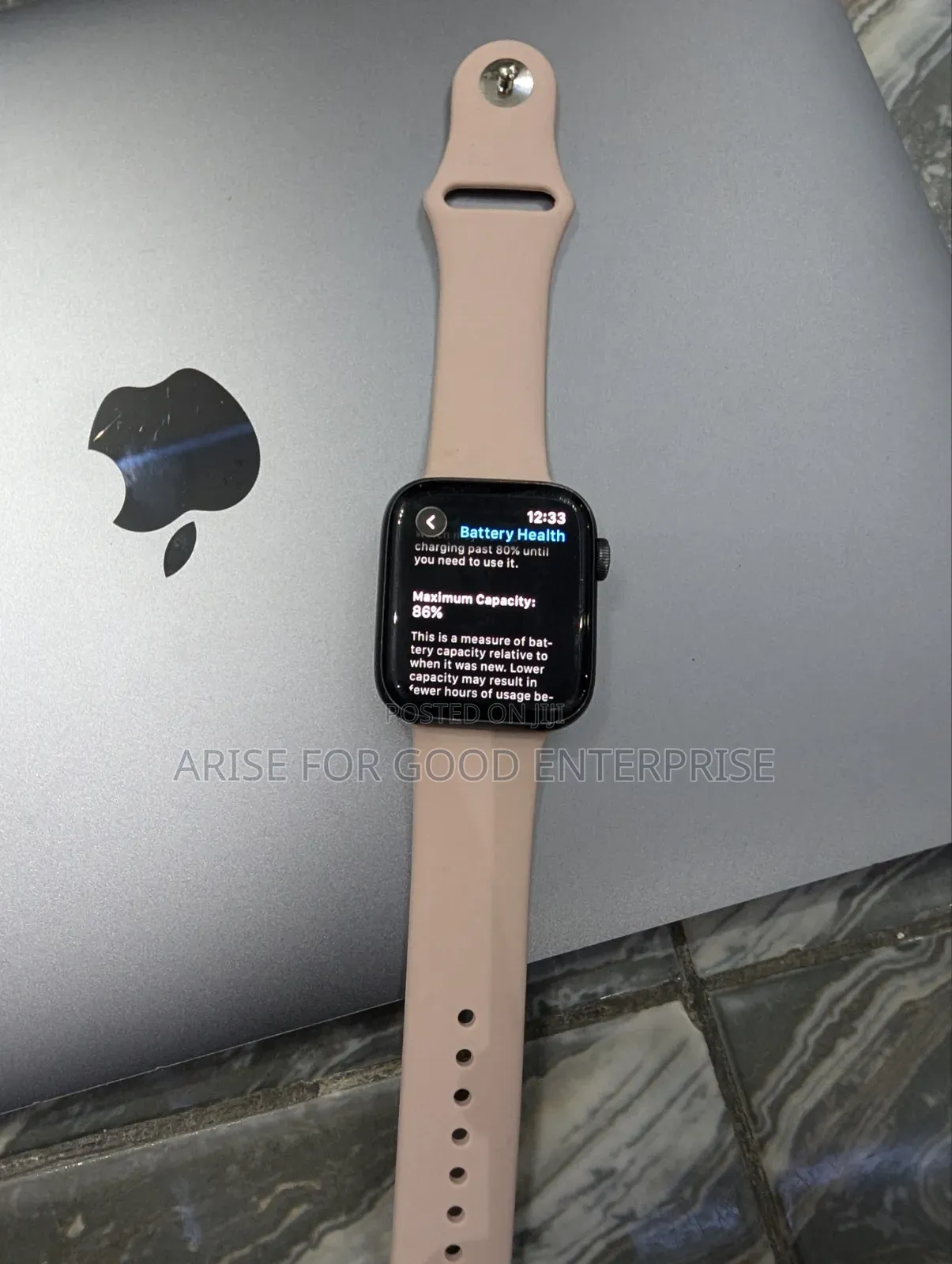 Apple Series 6 44 LTE