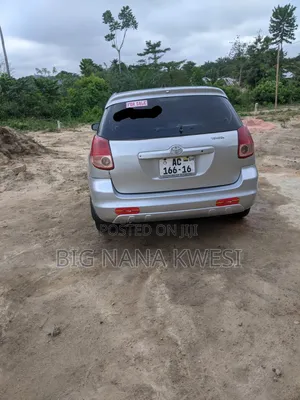 Toyota Matrix Hatchback FWD (1.8L 4cyl 5M) 2009 Silver