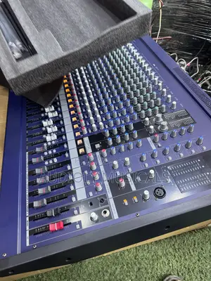 Yamaha 24-Channel Raw MG Mixer Console