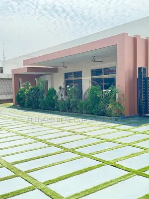 Furnished 6bdrm House in Sefdard Properties, Labone for rent