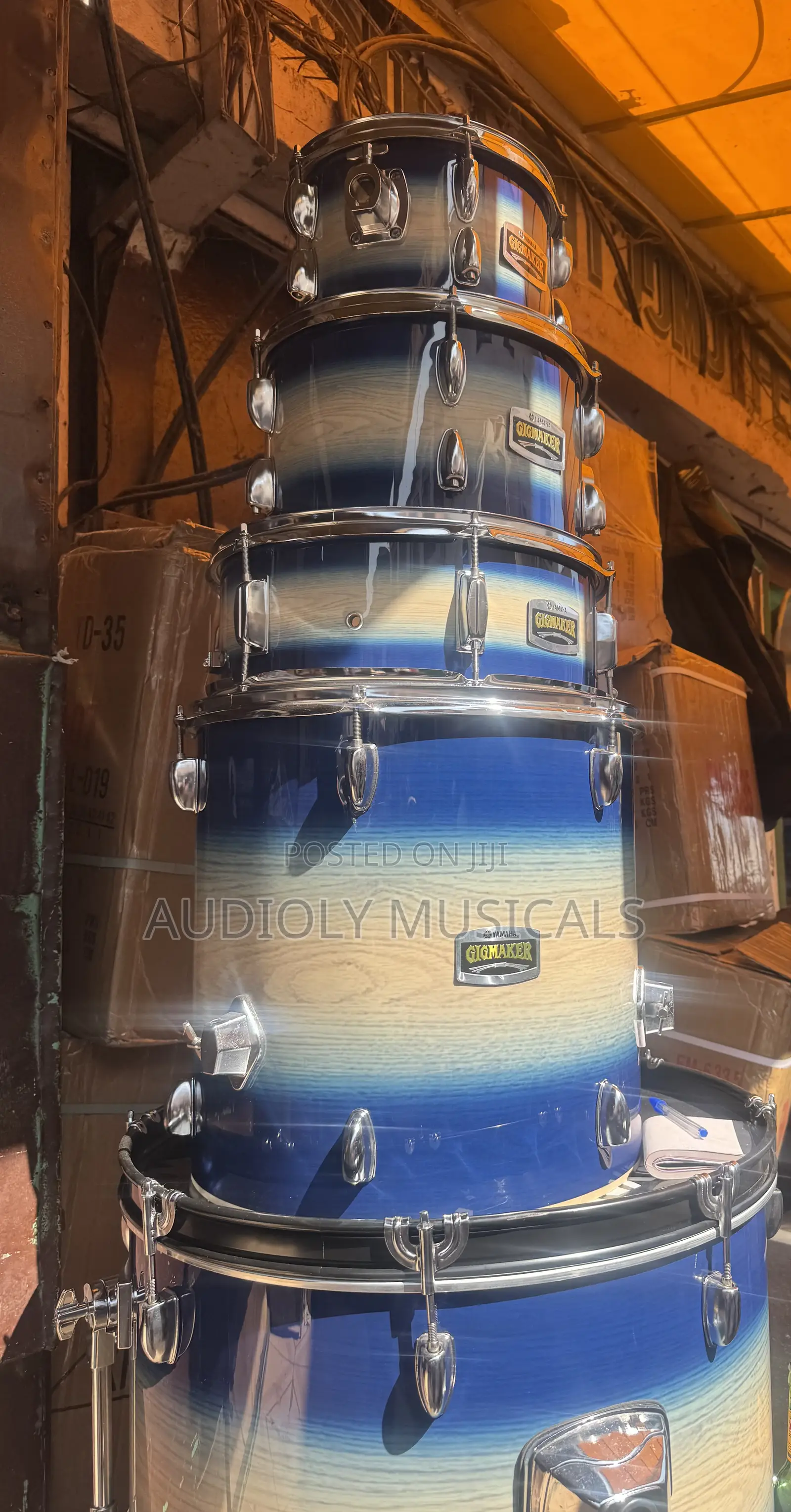 Yamaha Gigmaker 5-Set Drums With Accessories