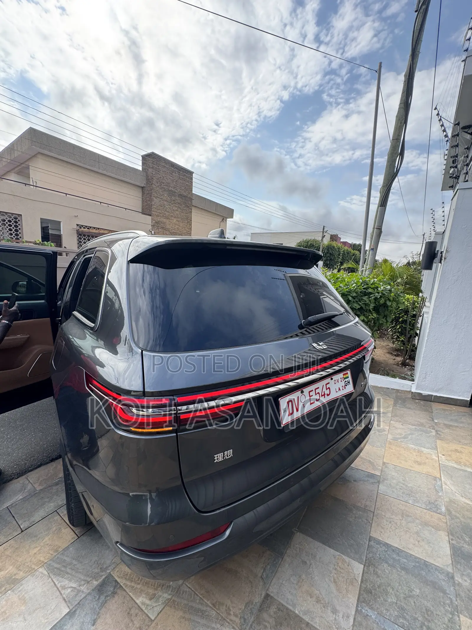 Li Auto One 2022 Gray