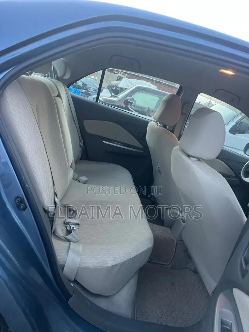 Toyota Belta 2012 Blue