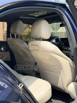 Mercedes-Benz E300 2018 Blue