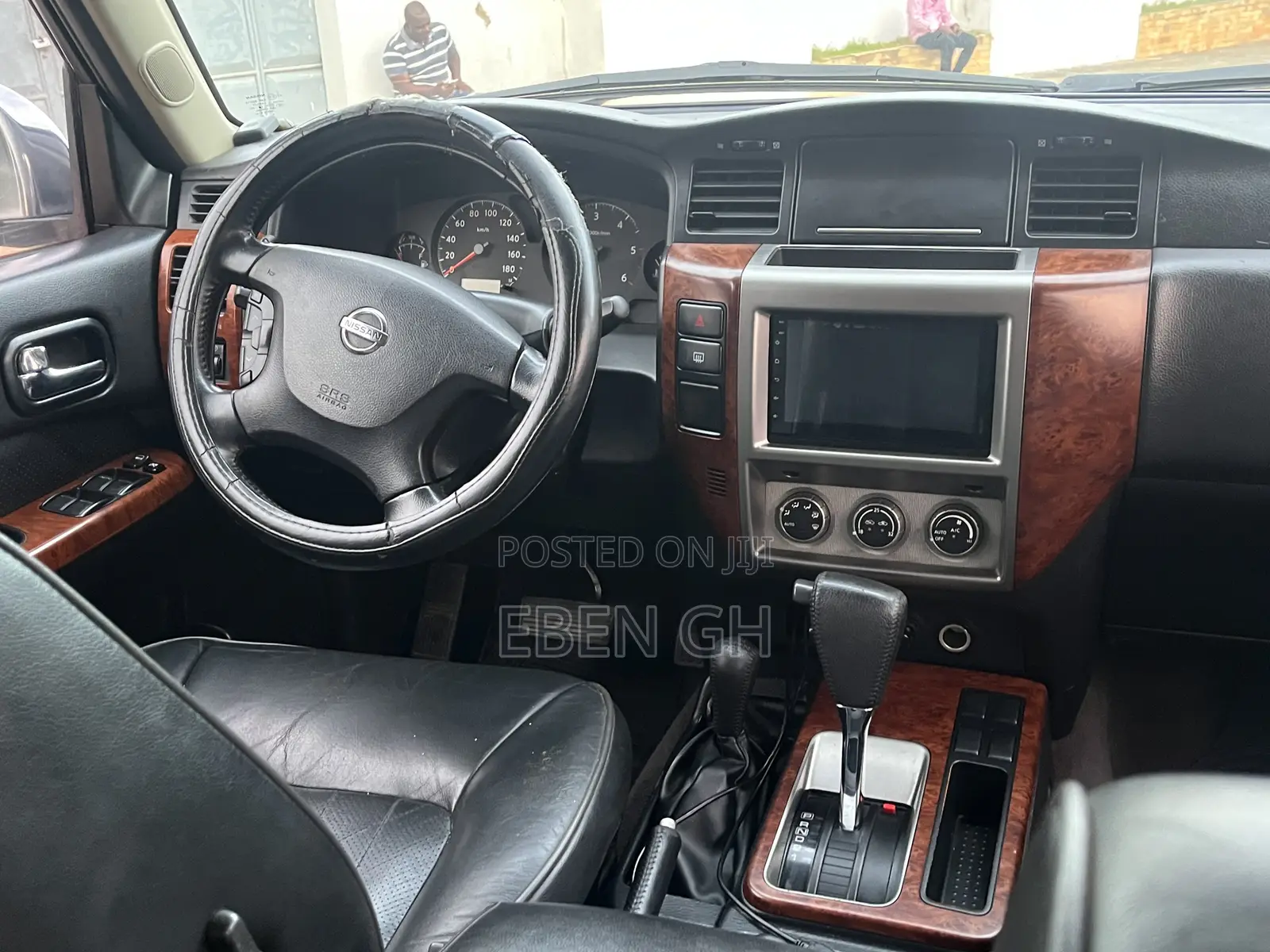 Nissan Patrol 2015 Black