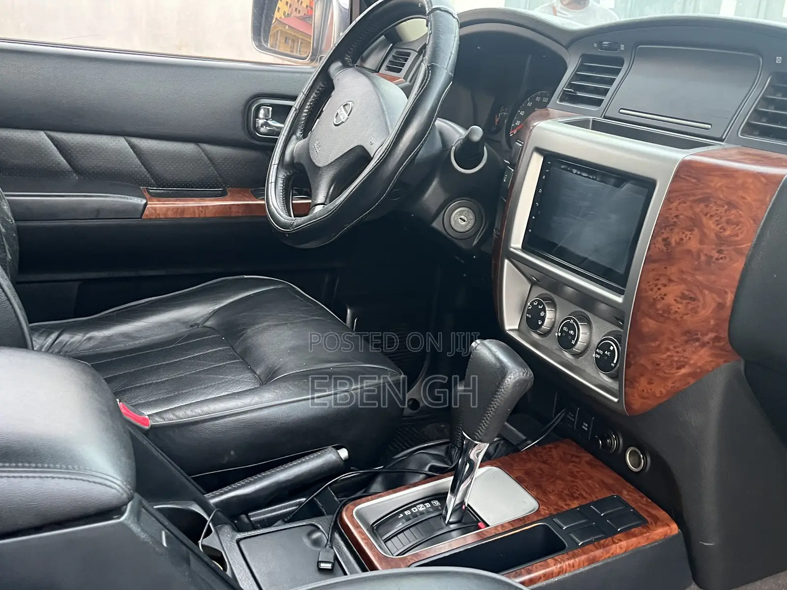 Nissan Patrol 2015 Black