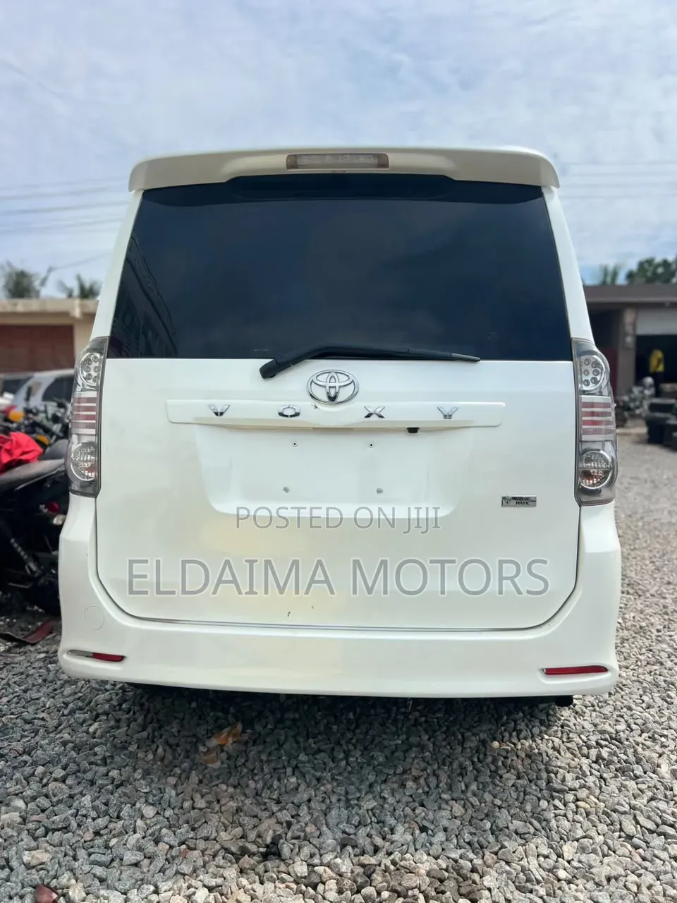 Toyota Voxy 2012 Gray